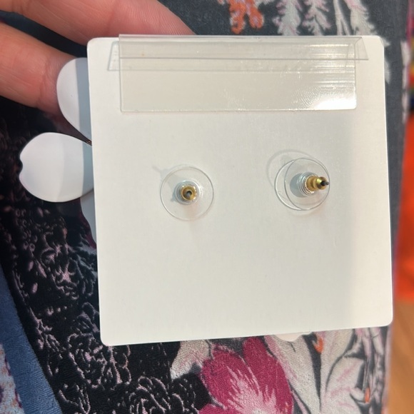 Lilly Pulitzer White Oversized Orchid Floral Earrings with Gold Accents new - Picture 4 of 6